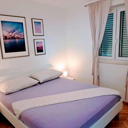 Apartman Nina Омиш Экстерьер фото